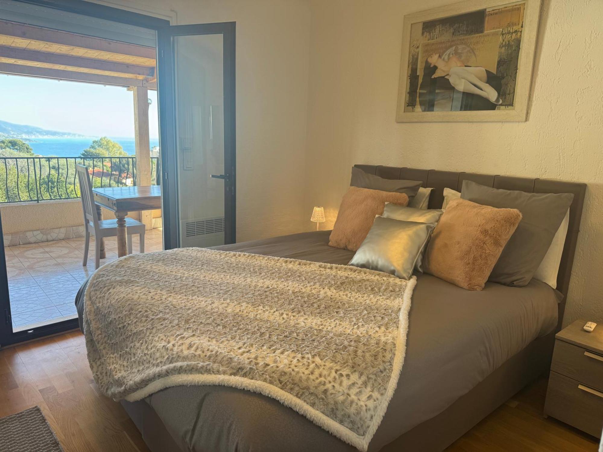 Appartement Villa Toit Terrasse Menton Eksteriør billede